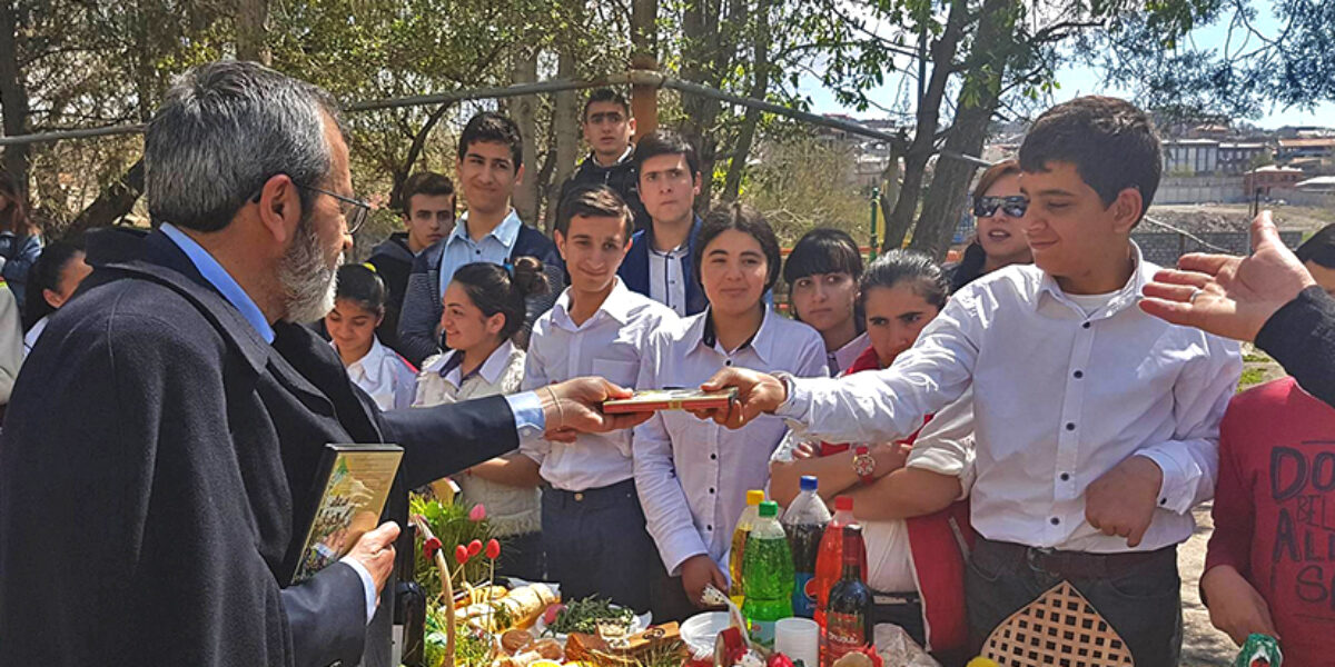 180205-ABS-2018_MAR_Min_News_Article-2-Armenia_Sign_Language_DVD-v1