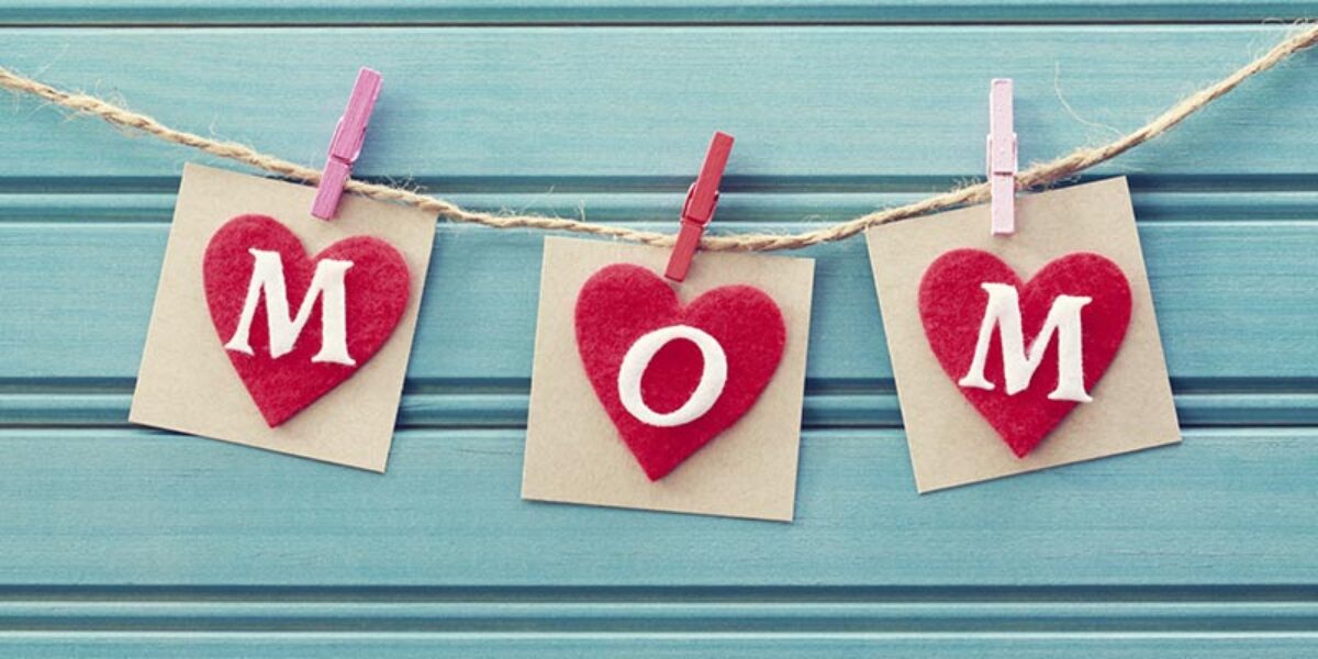 3-psalms-how-to-pray-for-your-mom-on-mothers-day-prayers
