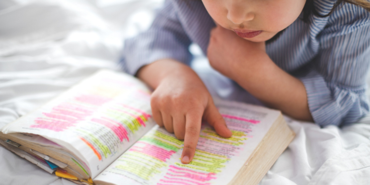 4-ways-to-teach-your-children-to-love-gods-word