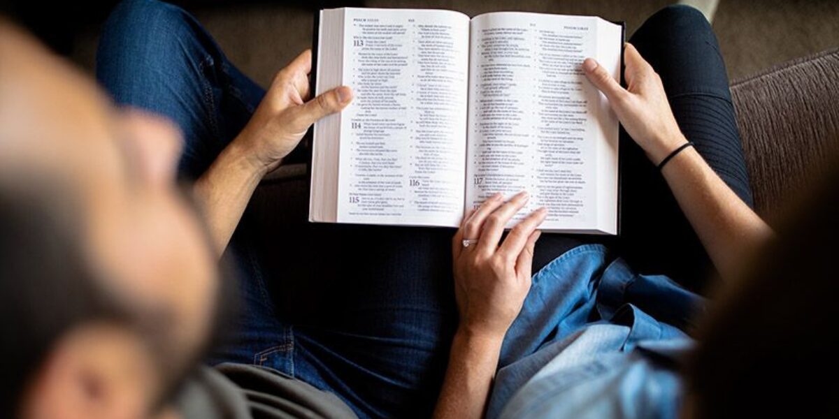 Cómo hablar con personas que no creen en la Biblia