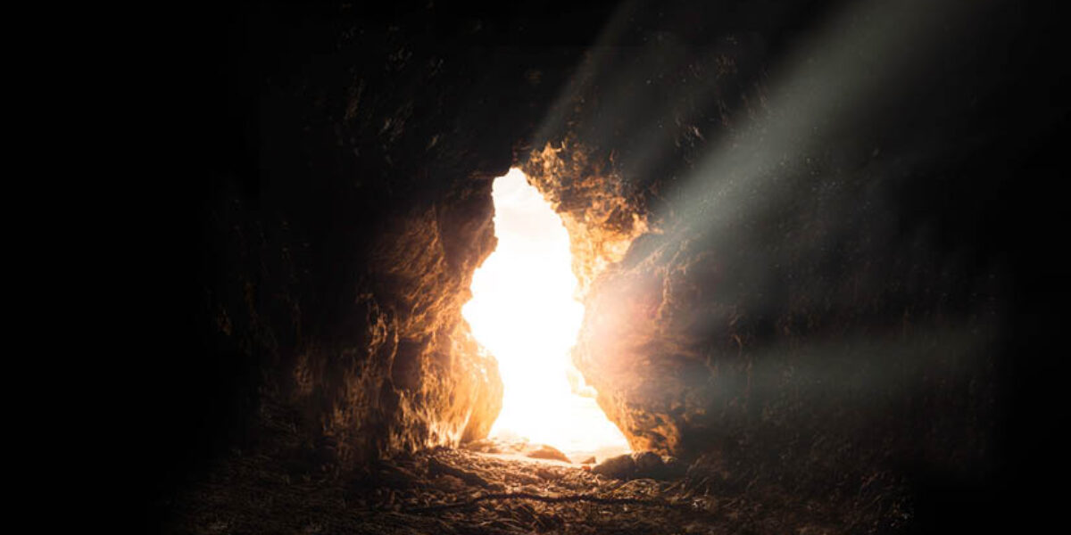 holy-week-a-sacred-journey-filled-with-beauty-and-pain-american-bible-society-prayer-blog