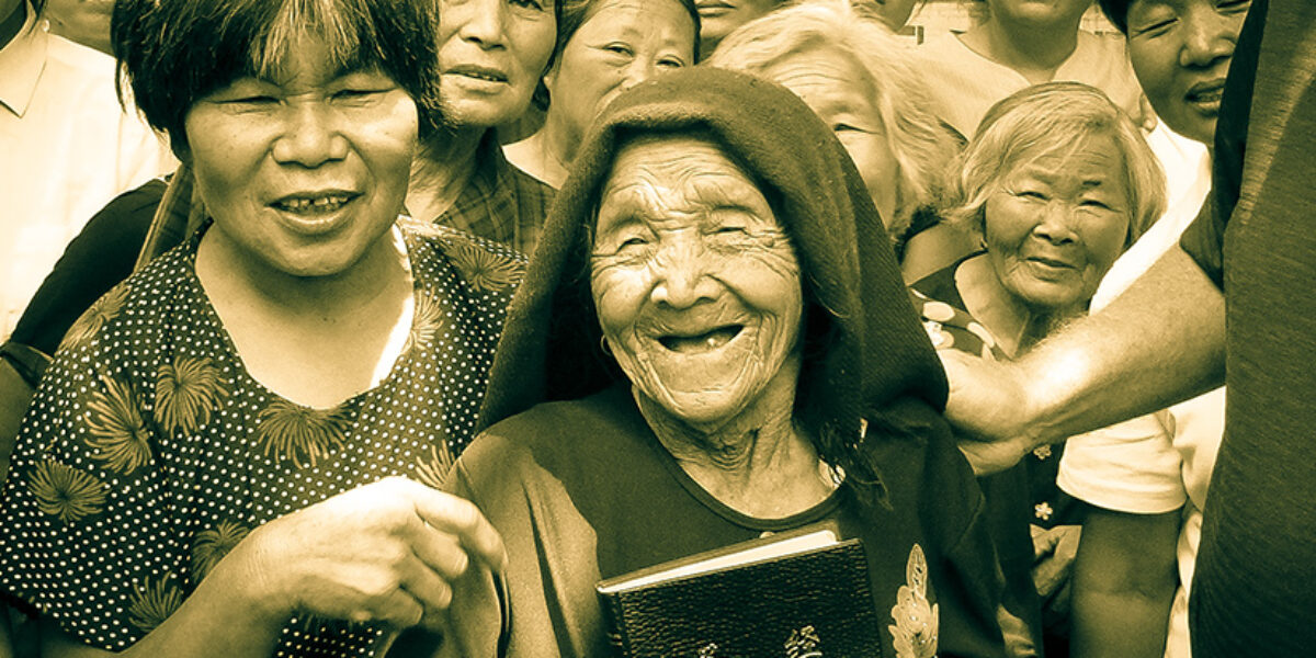 how-an-elderly-woman-waited-more-than-40-years-for-her-first-bible-american-bible-society-ministry-story-translation
