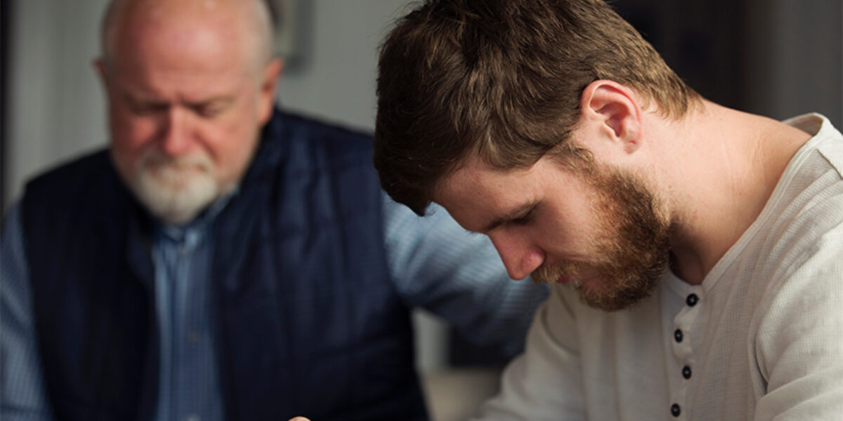 how-can-i-help-a-hurting-friend-american-bible-society-leadership-engagement-blog-loss-depression-grief-sadness
