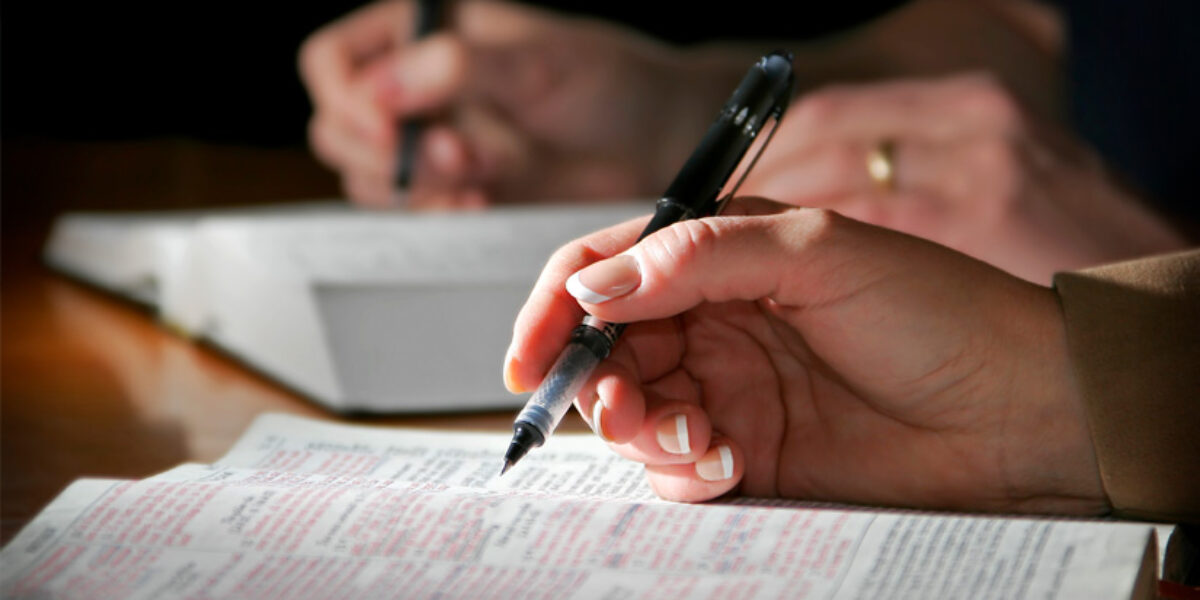 how-to-interpret-the-bible-like-a-pro-American-Bible-Society-Leadership-Engagement-Blog-Spiritual-Formation-Practical-Ideas-Spiritual-Disciplines
