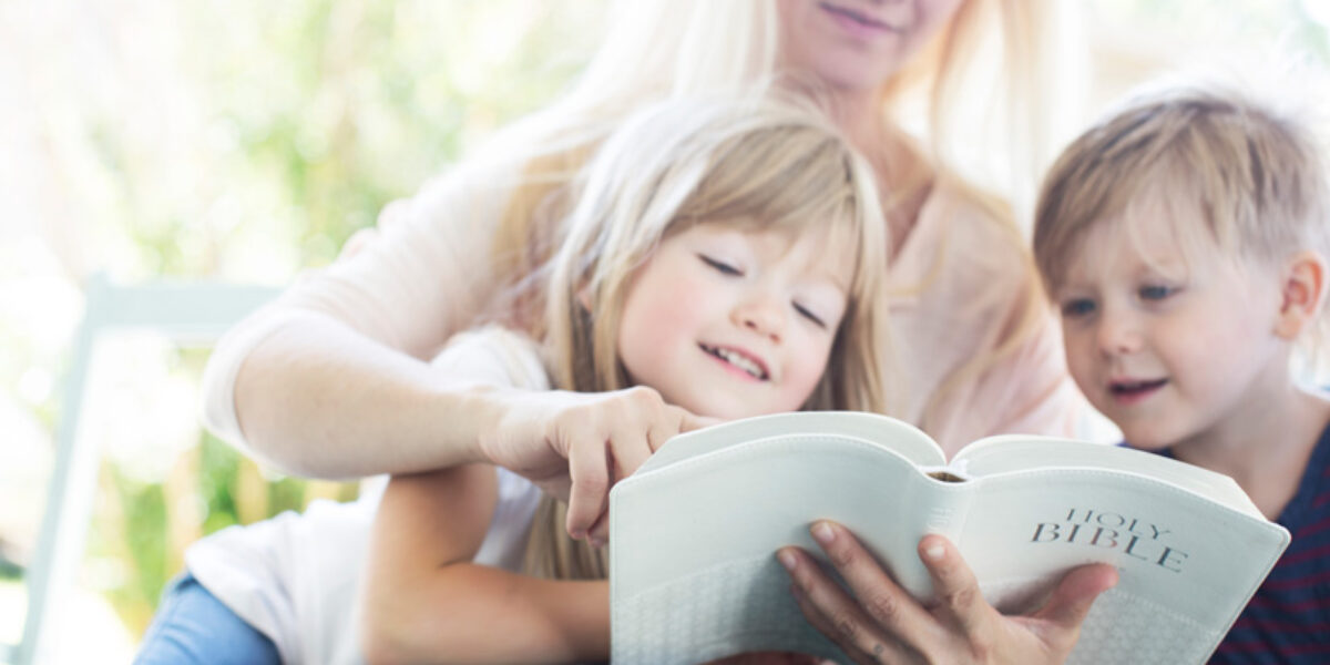 how-to-teach-kids-gods-big-story-american-bible-society-leadership-engagement-blog-leading-101
