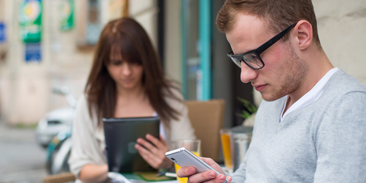 how-to-use-technology-to-help-millennials-read-the-bible