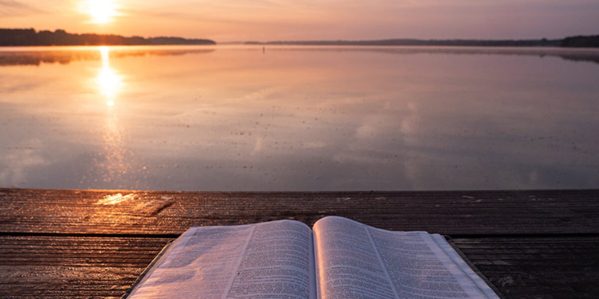 how-we-ought-to-hear-and-read-the-word-of-god-american-bible-society-leaders-blog