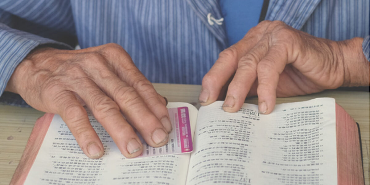 please-pray-for-the-global-bible-translation-movement-American-Bible-Society-Prayer-Blog-International
