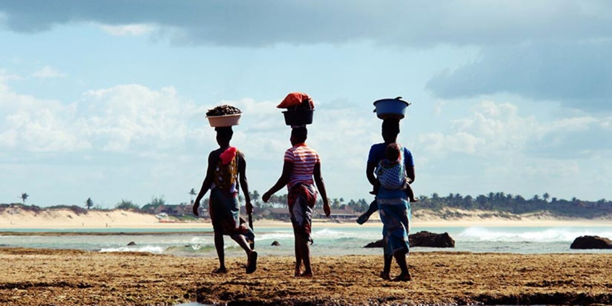 praise-god-after-43-years-the-ronga-people-have-a-full-bible-american-bible-society-prayer-blog