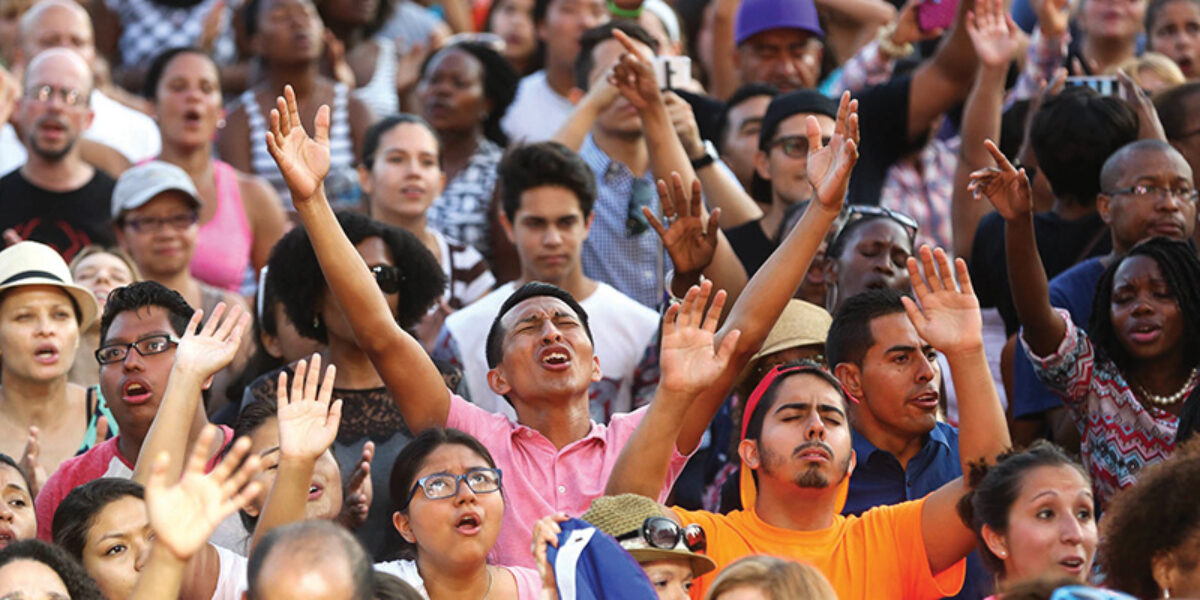 Photo credits: Luis Palau Association.