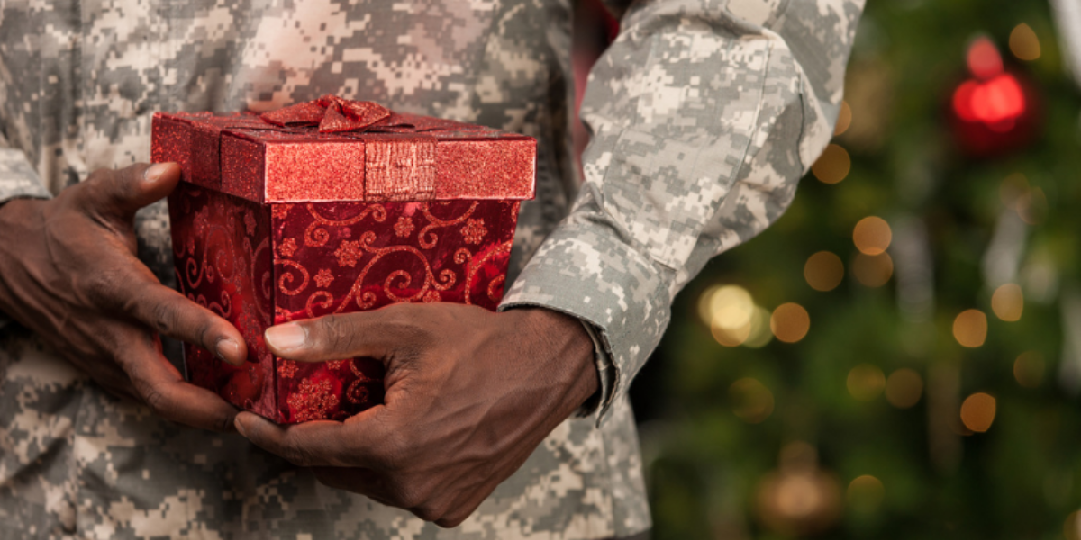 this-christmas-join-us-as-we-pray-for-military-families