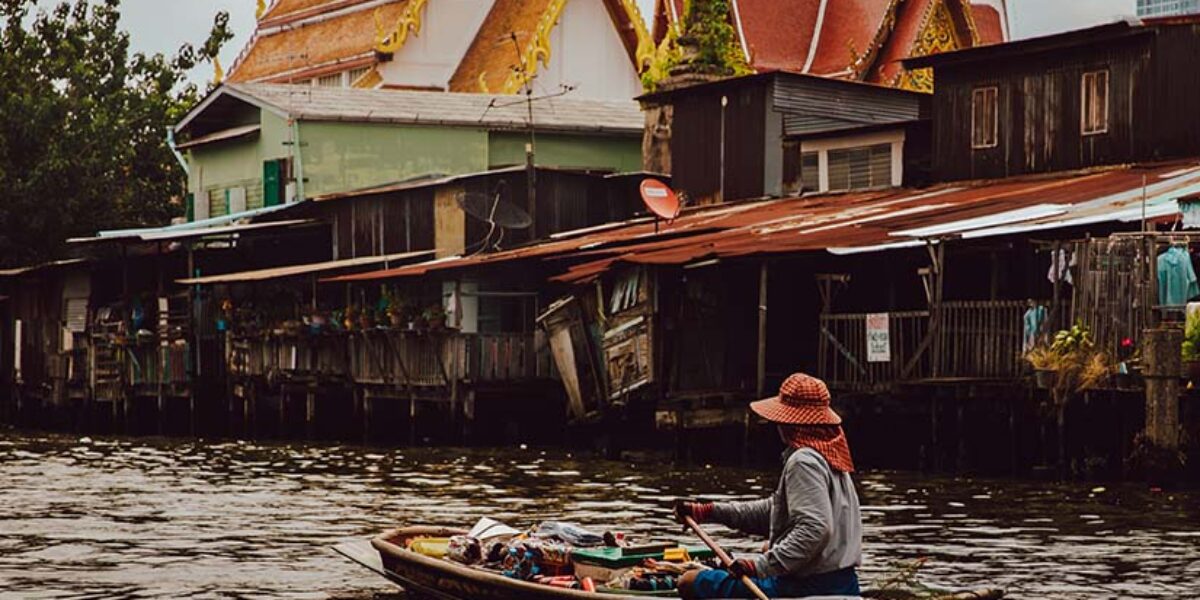 translating-scripture-for-deaf-people-in-thailand-american-bible-society-prayer-blog